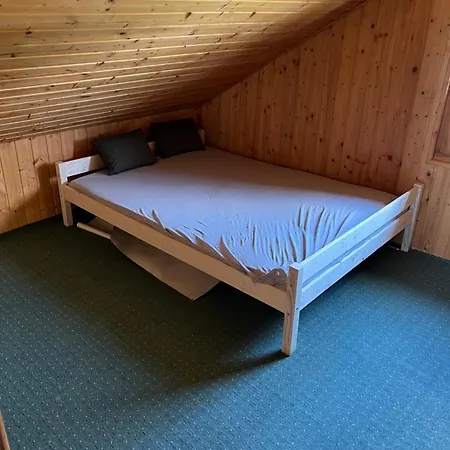 Bokodi üdülő és Horgászházak *